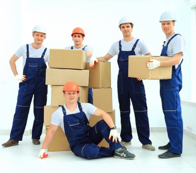 Professional moving truck hire for a Mayfair apartment move